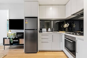 Fridge, microwave, dishwasher, electric kettle