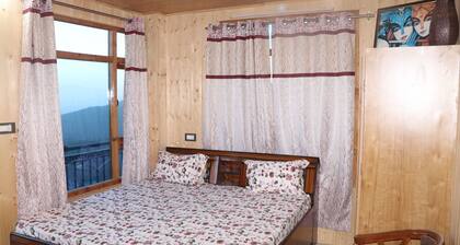 Madhav Palace Homestay farmhouse in charming Fagu perfect for relaxing getaway