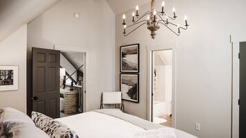 Bureau, fer et planche à repasser, Wi-Fi