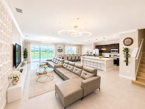 Living area - 27-bedroom luxury villa near Disney (Kissimmee)