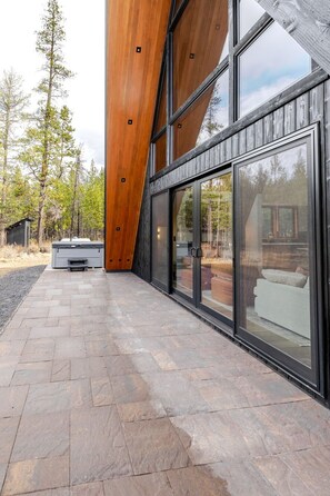 Exterior detail - Luxury A-Frame • Fire Pit • Hot Tub • EV charger • 4 Acres (Bend)