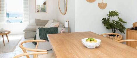 تناول الطعام