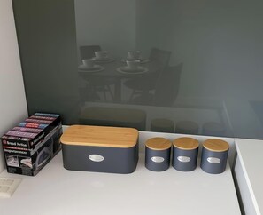 Miscellaneous - Spacious Accessible with Bathrooms for Everyone (Alkimos)