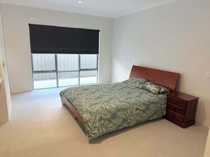 Bügeleisen/Bügelbrett, WLAN