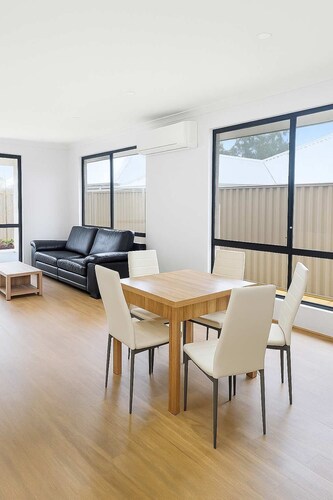 Byford Beauty Spacious Home with Large Bathrooms in each main room - Your Perfect Retreat!