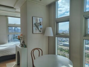 Iron/ironing board, free WiFi, wheelchair access - [Seoul Station]Panorama Skyline  – Nice View & Free Gym (Seoul)