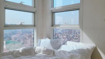 Iron/ironing board, free WiFi, wheelchair access