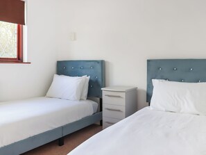 Free WiFi - 2 bedroom accommodation in Tenby (Tenby)