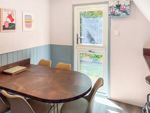 Dining - A lovely lodge in a great holiday village. (Kingsdown, Deal)