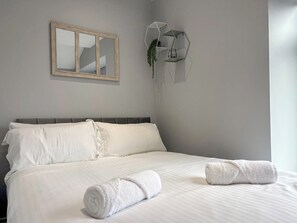 Free WiFi - Mini Goose cottage - UKC7088 (Laycock)