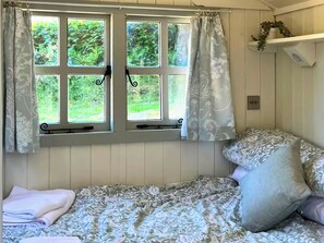 Room - 1 bedroom accommodation in Shrewsbury (Shrewsbury)