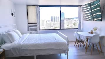 1 bedroom, iron/ironing board, WiFi