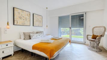 1 bedroom, internet, bed sheets