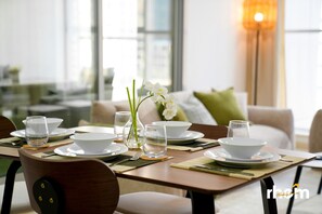 Dining - Brand New 2-BR Apartment in Dubai Marina (Dubai)