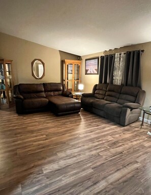 تلفزيون ذكي، كُتُب