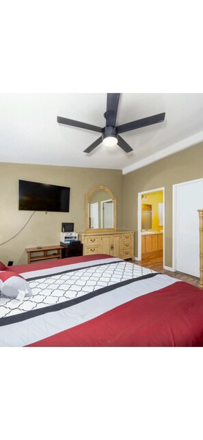 3 quartos, Wi-Fi de cortesia, roupa de cama