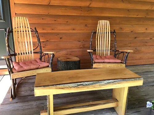 Cozy Mountain Cottage Rental near Green Mountain National Forest