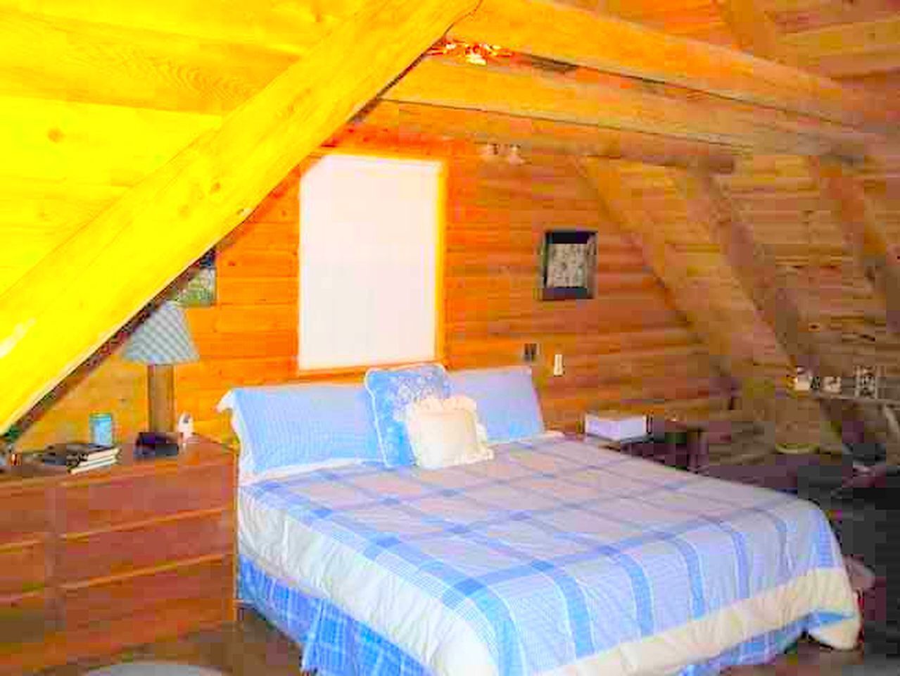 3 chambres, bureau, fer et planche à repasser, draps fournis