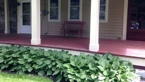 Exterior detail - Five-Bedroom Private Mansion for Rent near Lake Dunmore, Vermont (Brandon)