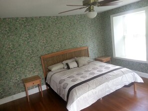 Room - Five-Bedroom Private Mansion for Rent near Lake Dunmore, Vermont (Brandon)