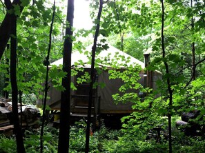 Exterior - Off-the-Grid Yurt Rental in the Secluded Countryside of Thetford Center, Vermont (Thetford)