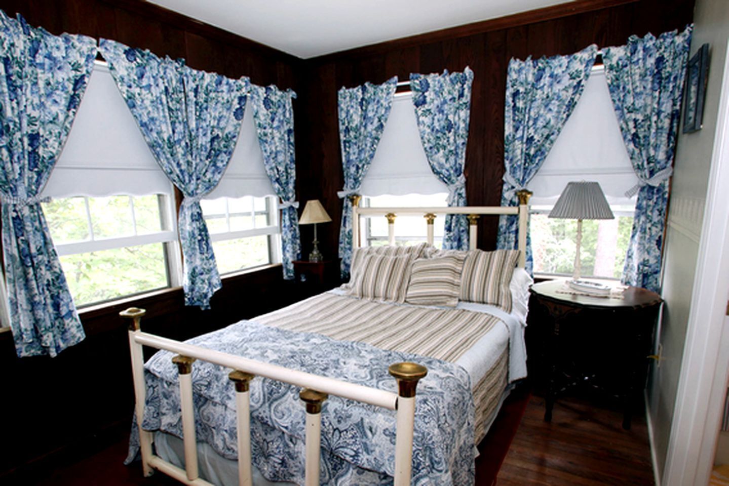 1 chambre, literie fournie