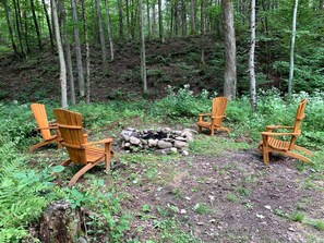 Property grounds - Cozy Three-Bedroom Cabin Near The Salmon River in Altmar, New York (Altmar)