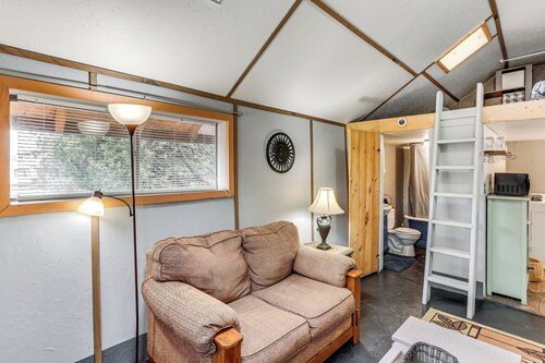 Couples Haven 1 Mi to Dtwn Dolores! Bring Your Pet