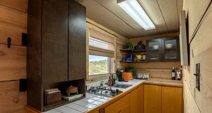 Amazing Pet-Friendly Tree House for Unforgettable Escapes to Nature in Nogal, New Mexico