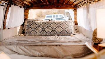 1 chambre, literie fournie