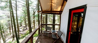 Glamping Safari Tent for Romantic Escapes to the Minnesota Forest