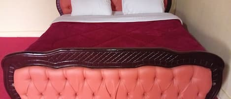 Cottage, Multiple Beds, Patio | Iron/ironing board, free WiFi