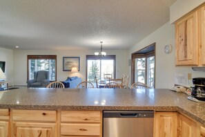 Interior - Walk to Ski Shuttle! Ideal Winter Park Base Camp (Winter Park)