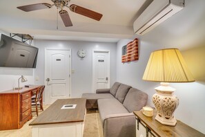 Living area - 5 Mi to Ocoee River! Country Getaway on 2+ Acres (Etowah)