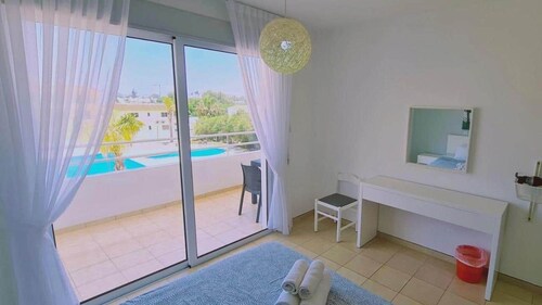 Nissi 3 Privileges Apt