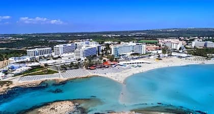 Nissi Golden Sands Privileges apt