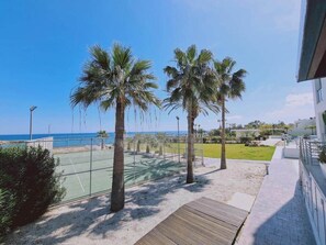 Property grounds - Coralli Privileges Apt (Protaras)