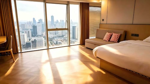 Paxin·High-Altitude City View Apartment (Canton Fair Complex Pazhou Subway Station Branch)