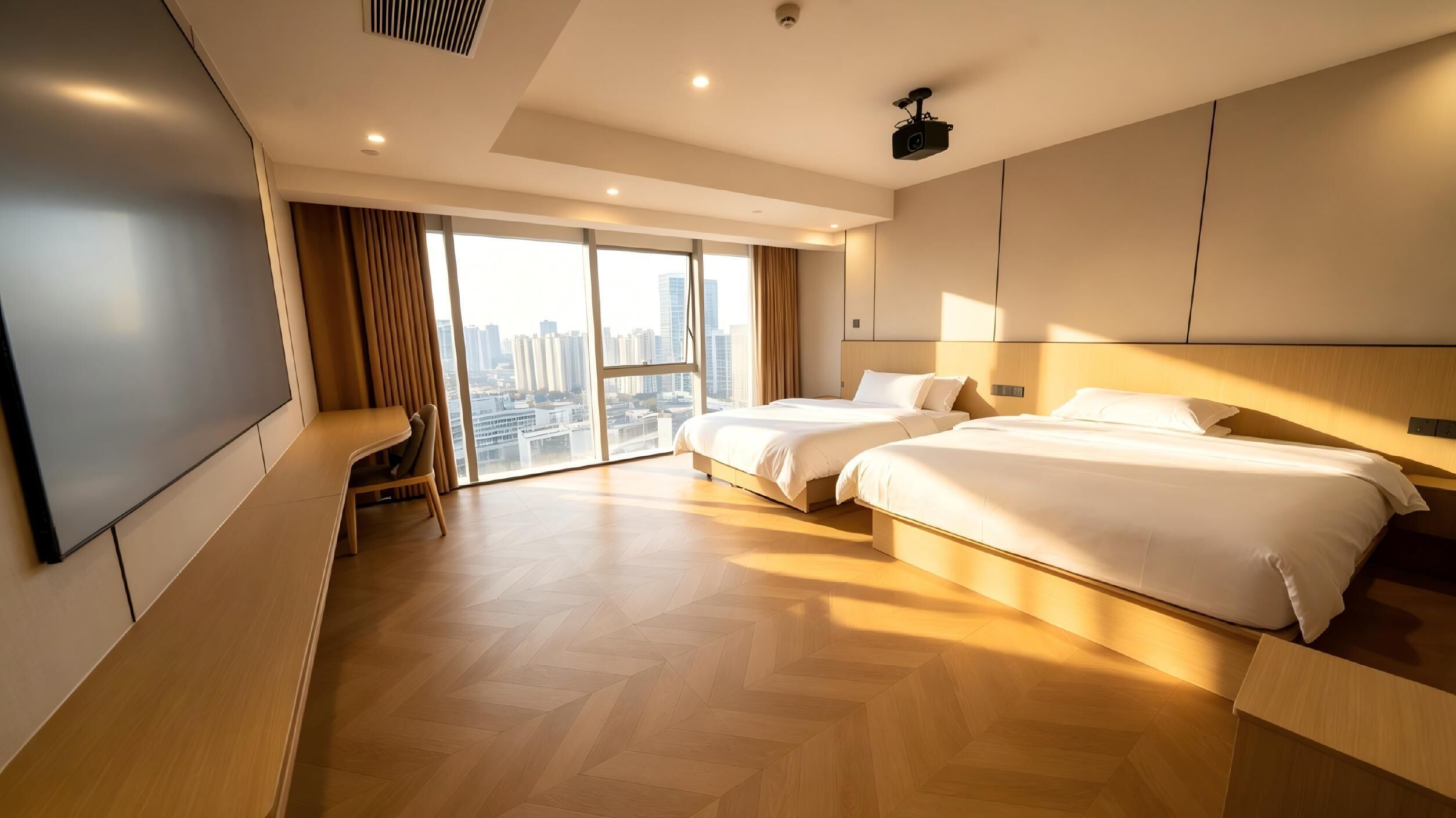 Deluxe Twin Room, 2 Double Beds, Housekeeping, City View