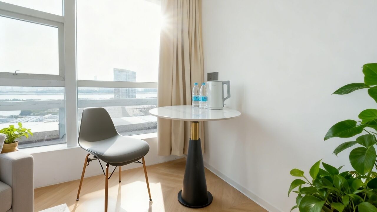 Deluxe Suite, Multiple Beds, Private Bathroom, City View