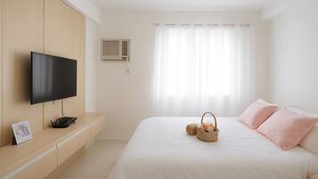 Iron/ironing board, WiFi