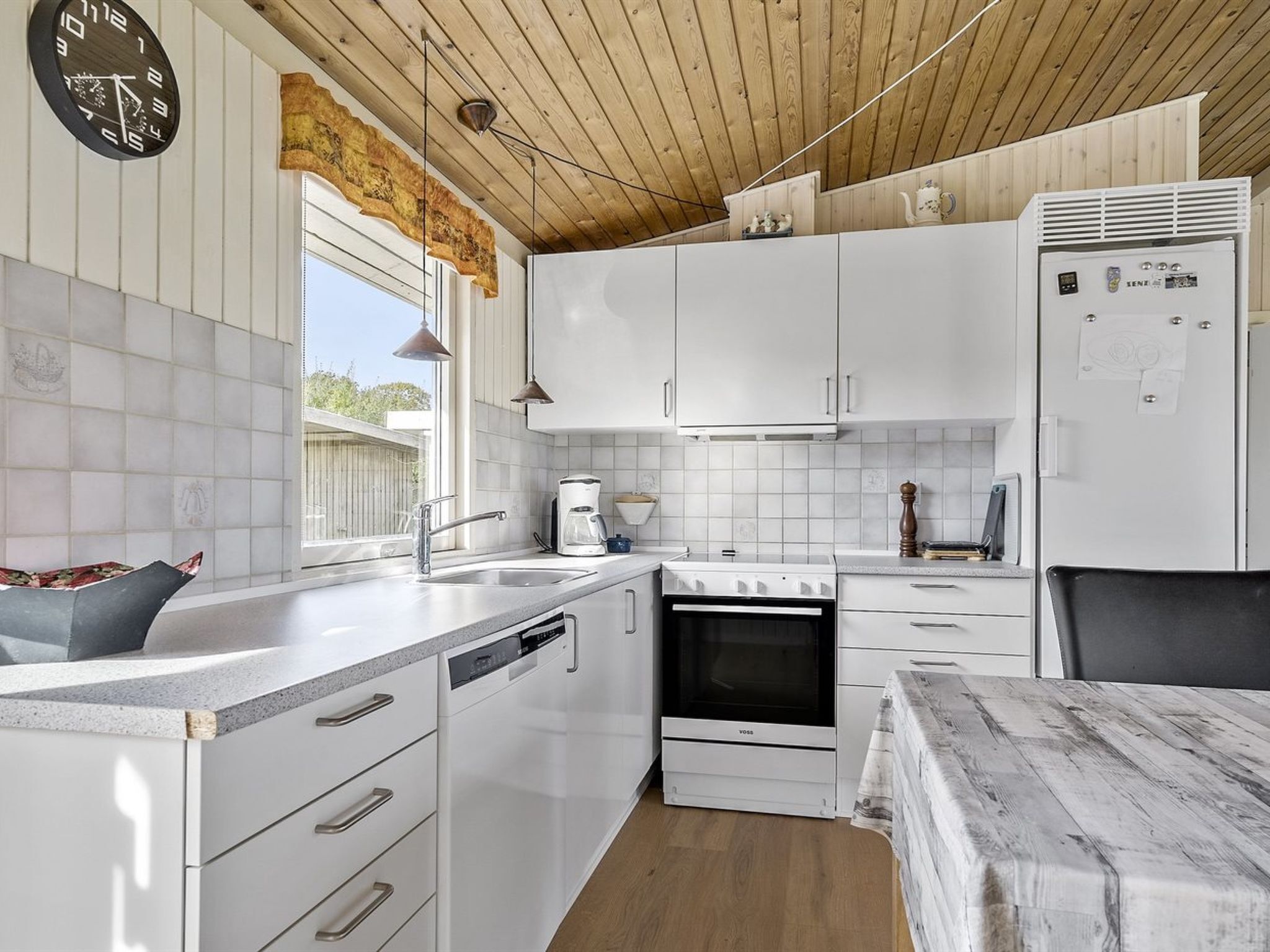 Réfrigérateur, lave-vaisselle