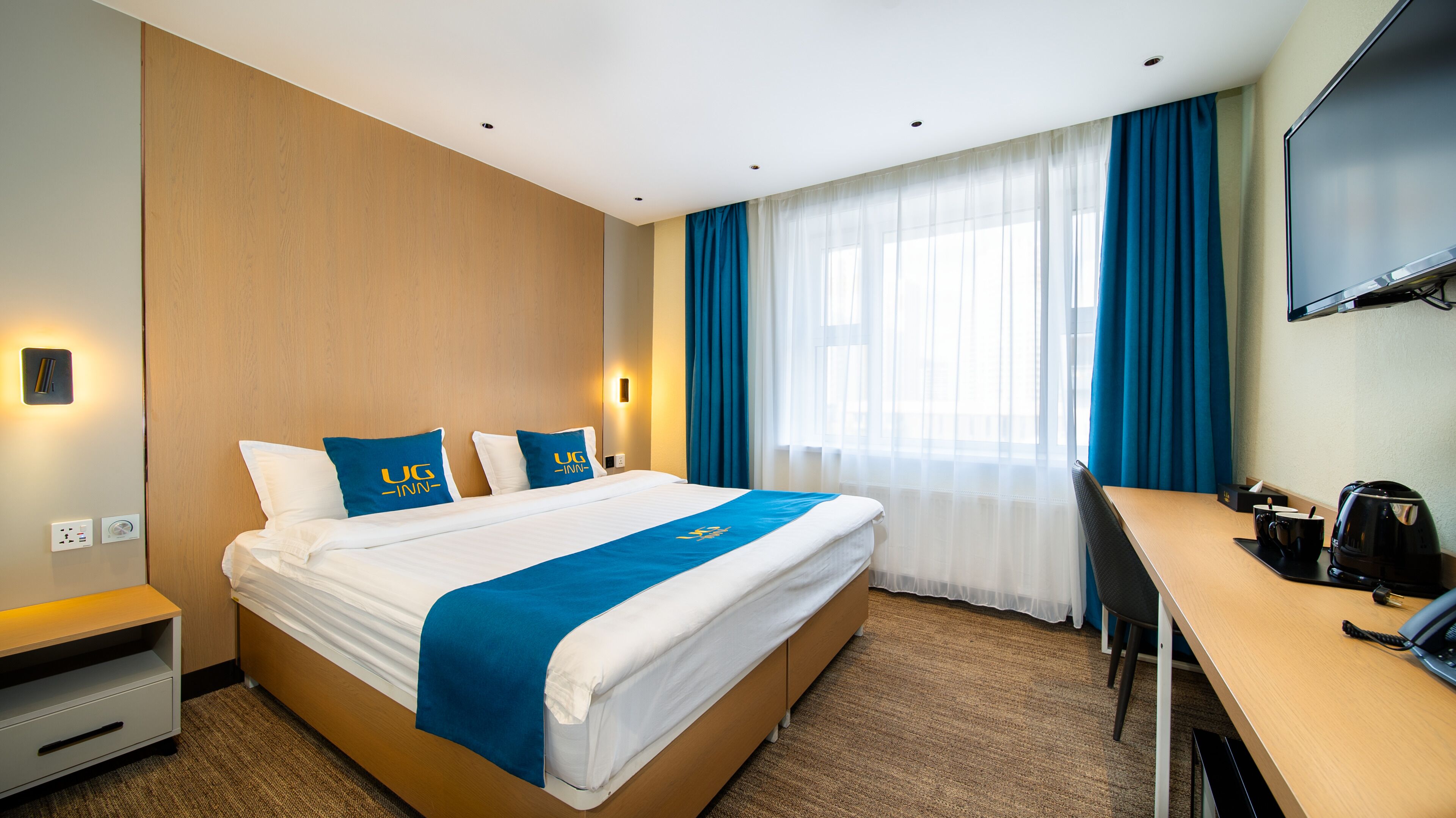 Phòng đơn Tiêu chuẩn | Két bảo mật tại phòng, khu vực làm việc phù hợp cho laptop 