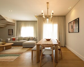 Flat-screen TV - 2 BDRM Village near Point 90 Mall (New Cairo)