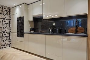 Coffee/tea maker, fridge, microwave, oven - Wonderful flat Luxembourg Park St Germain des près (Paris)