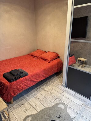 Free WiFi, bed sheets - Cosy apartment in the heart of Paris - Le Sacré Cœur (PARIS)