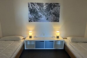2 bedrooms, free WiFi