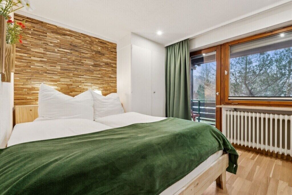 Bügeleisen/Bügelbrett, kostenloses WLAN, Bettwäsche