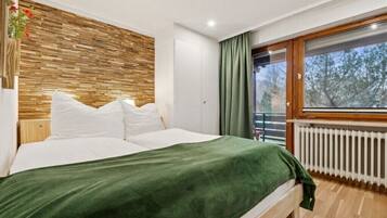 Bügeleisen/Bügelbrett, kostenloses WLAN, Bettwäsche