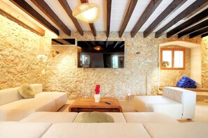 Living area - Finca Alordes | Pollensa | Hillside retreat with views and expansive outdoor. (Pollensa)